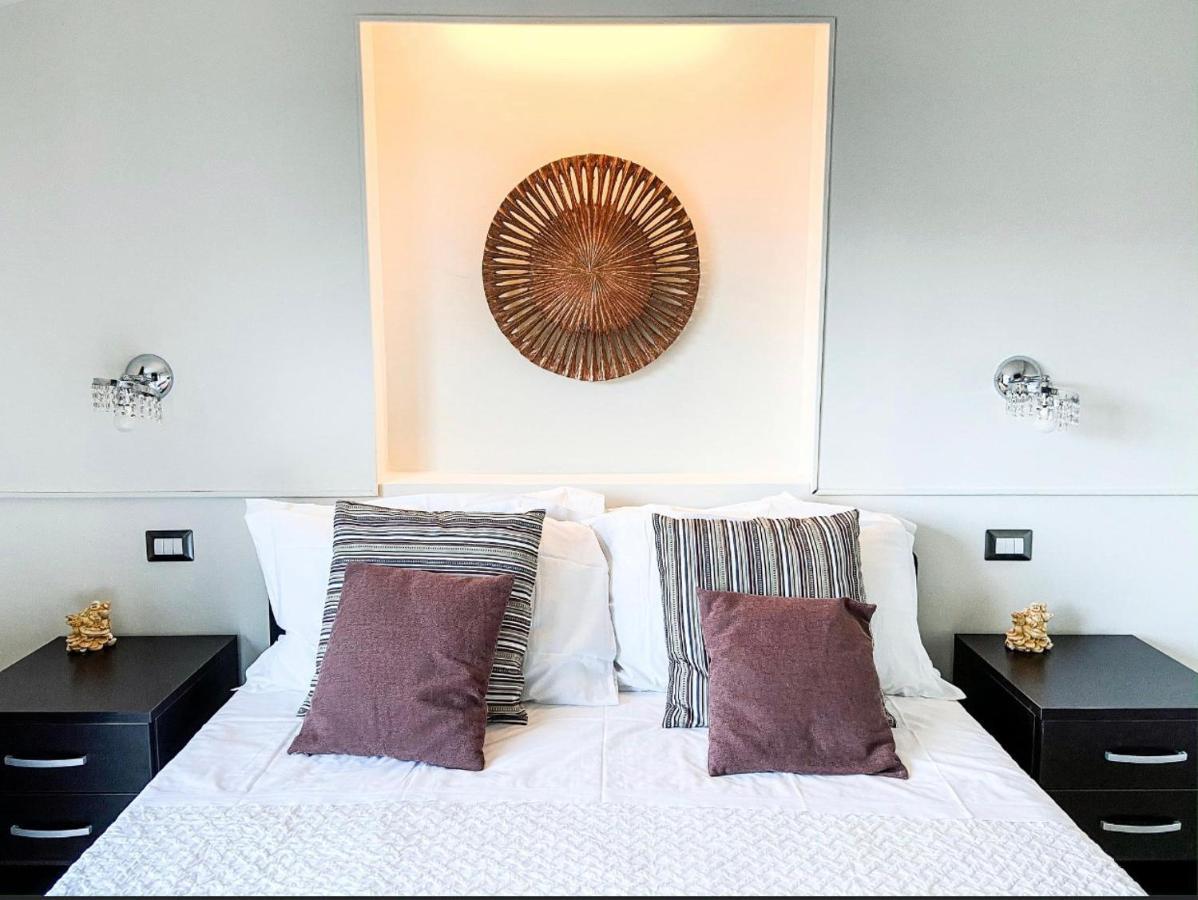 Superior One-Bedroom Apartment Terrace Sea View