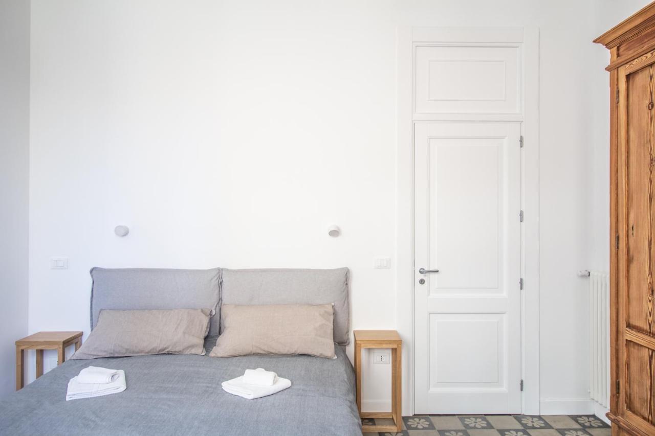 Tweepersoonskamer met een Eigen Externe Badkamer