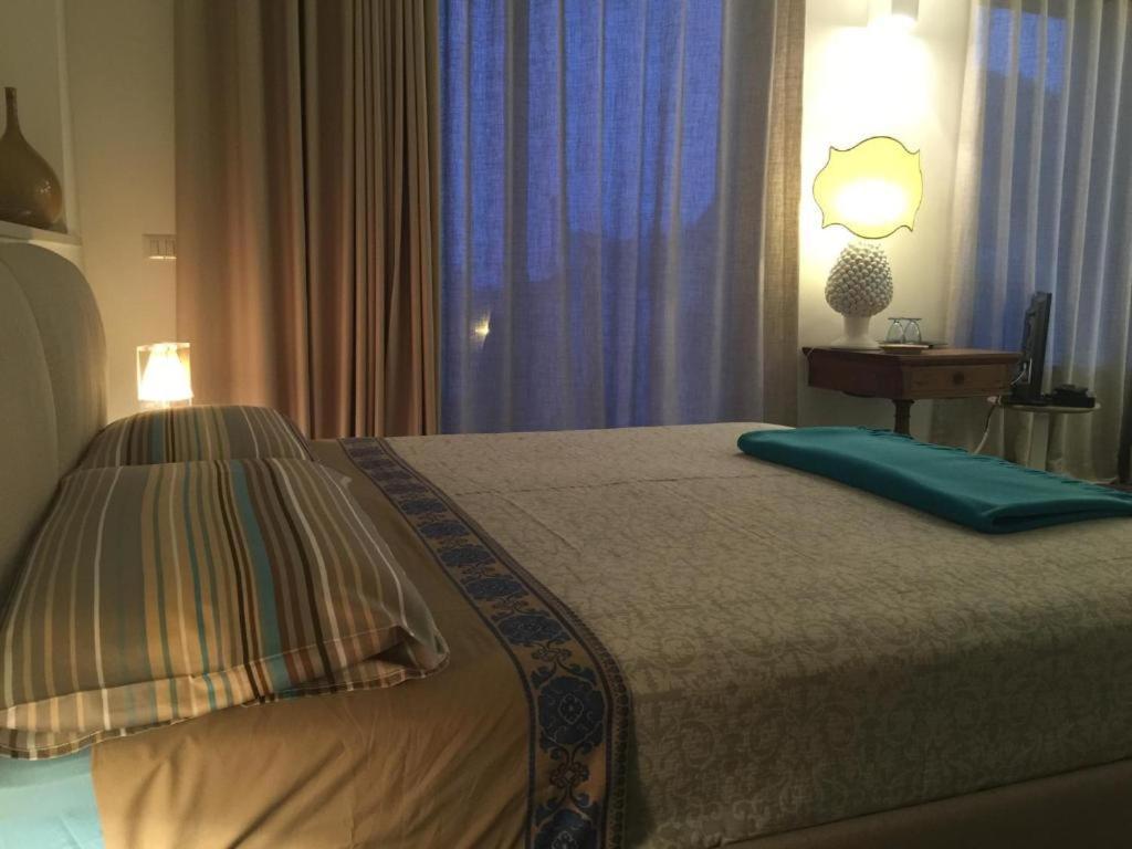 Suite with Sea View,1047923956:JPEG