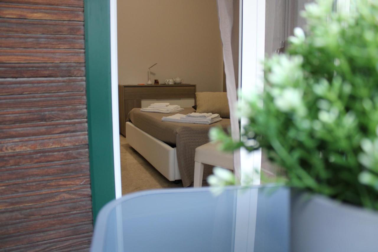 Single Room Balcony