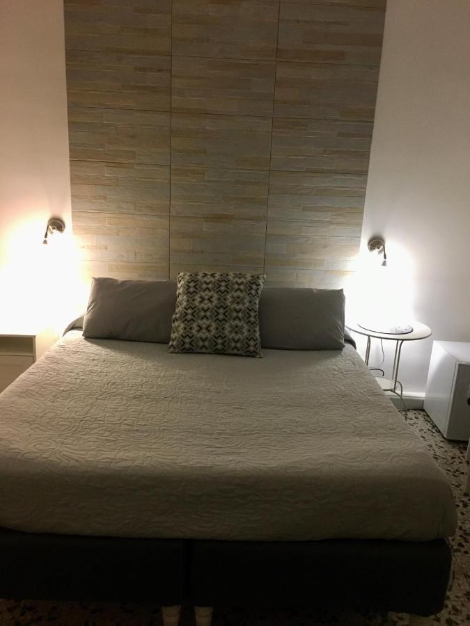 Double or Twin Room,944458537:JPEG