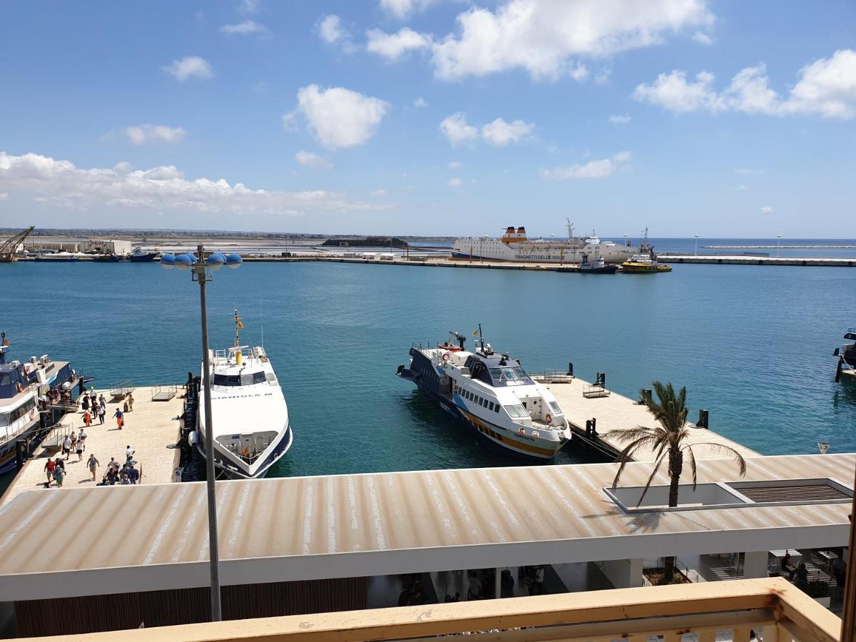 Camera Tripla Standard con Vista Mare