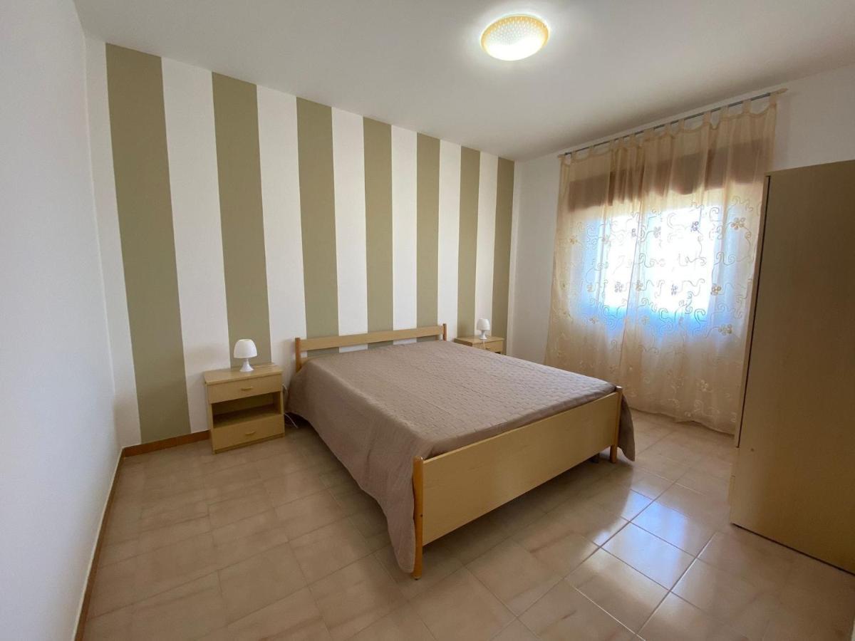 Appartamento con 2 Camere da Letto - Primo Piano