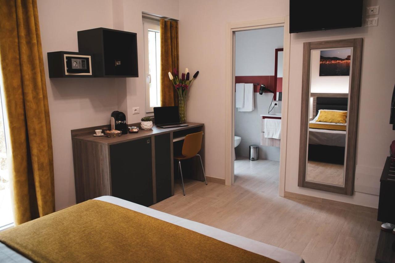Deluxe Double Room Balcony