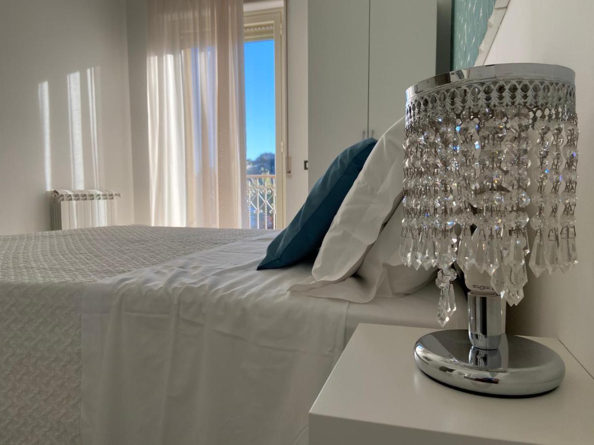 Two-Bedroom Apartment Balcony Sea View