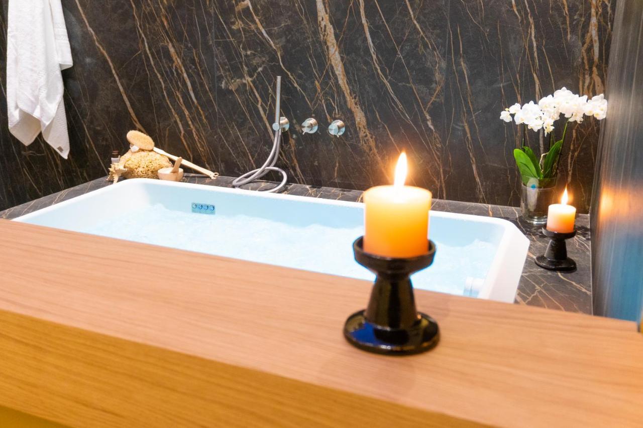 Kamer met Kingsize bed en Bubbelbad