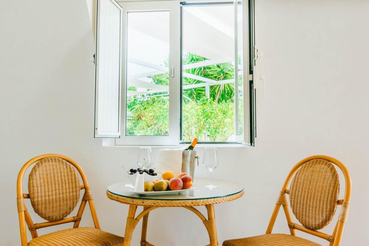 Deluxe Bungalow