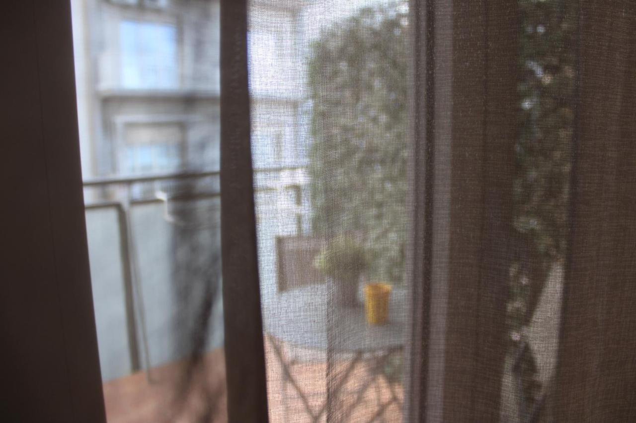 Single Room Balcony