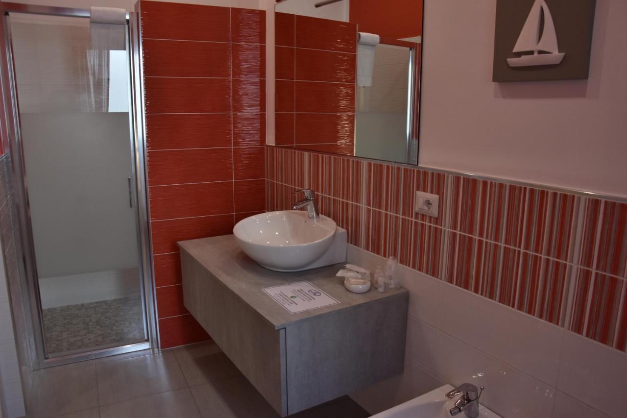 Driepersoonskamer met Eigen Badkamer