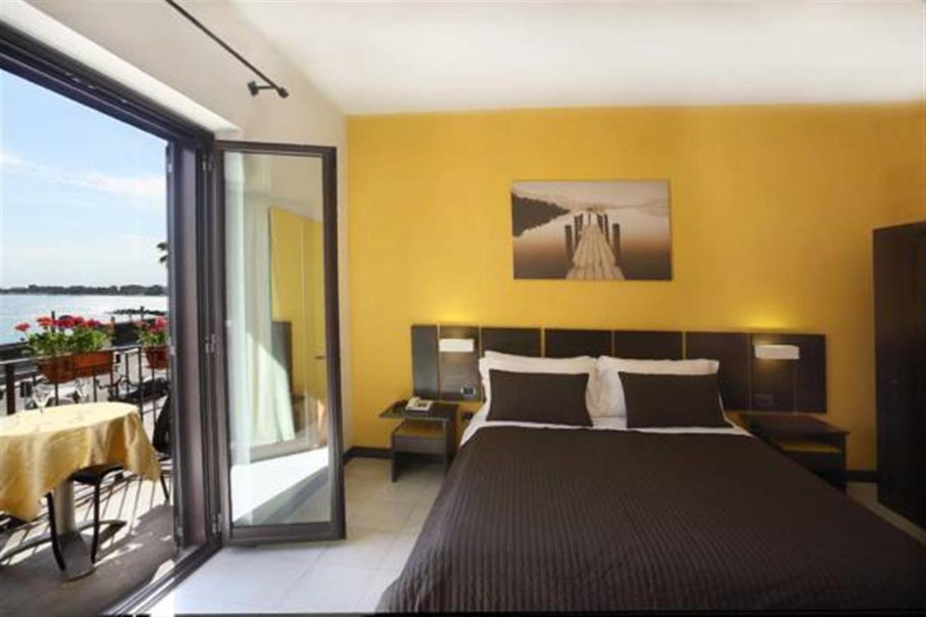 Double Room Sea View Balcony
