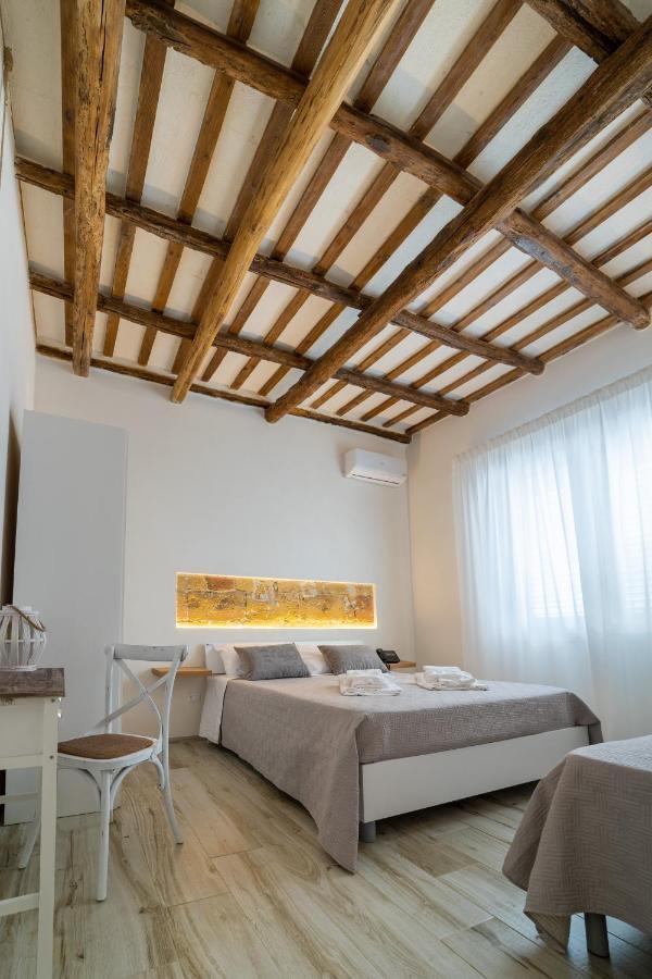 Deluxe Triple Room,1224979286:JPEG