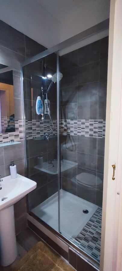 Deluxe Suite Spa Bath
