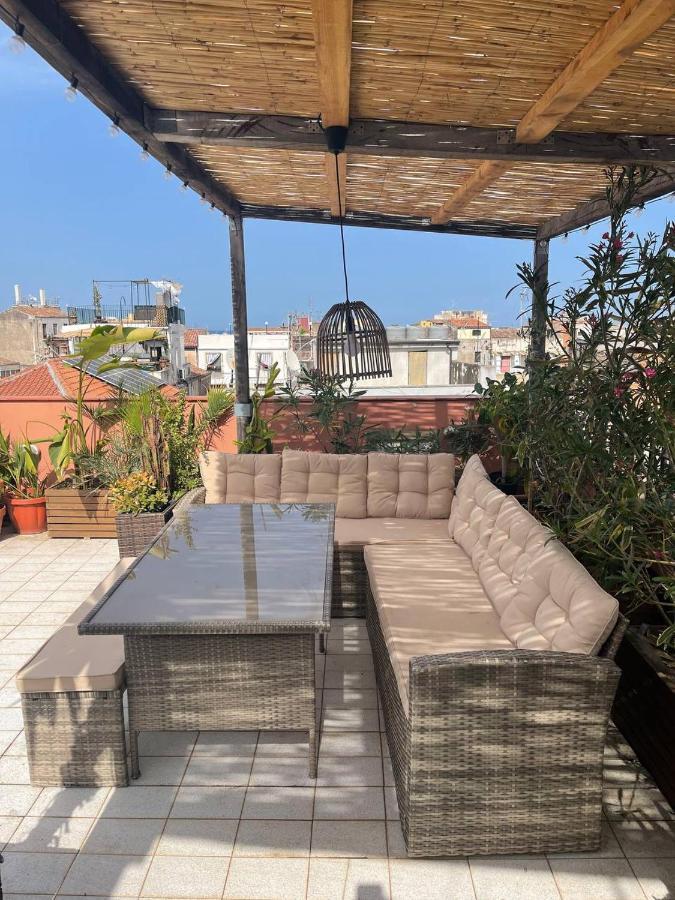 Tweepersoonskamer met een Eigen Externe Badkamer