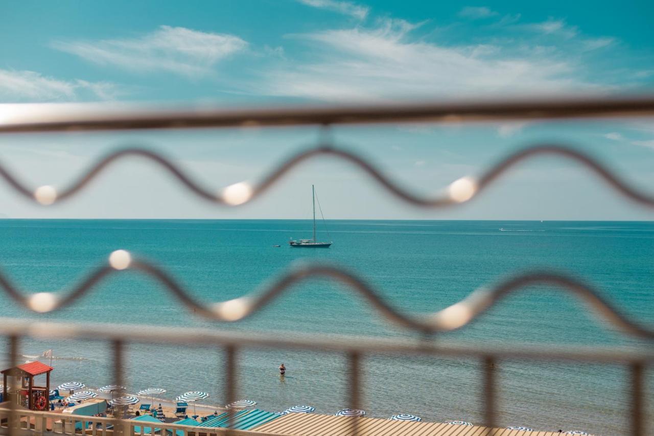 Triple Room Sea View