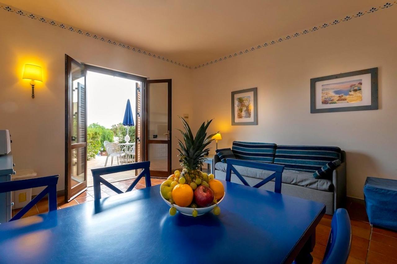 One-Bedroom Apartment Plus