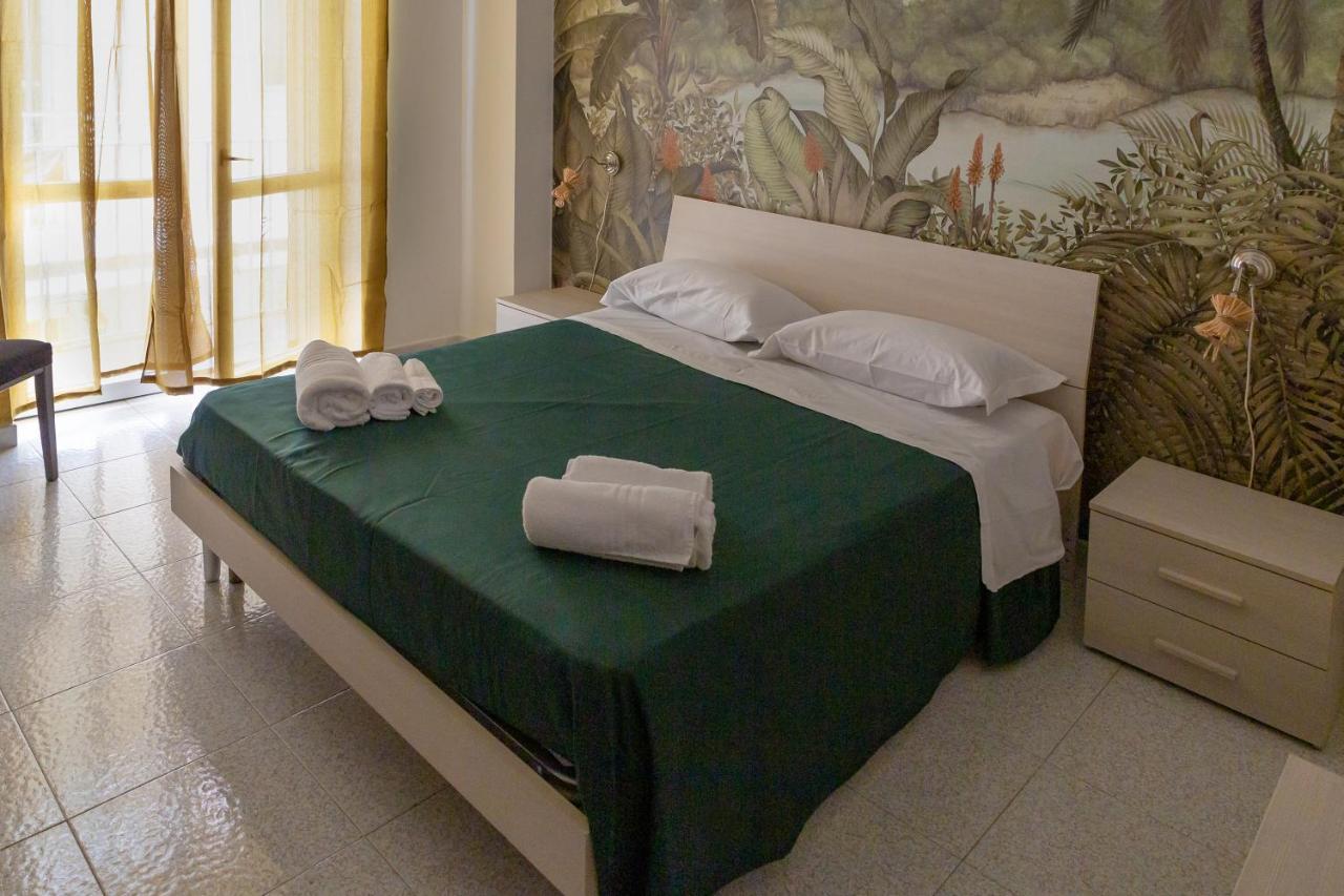 Doppelzimmer mit Balkon