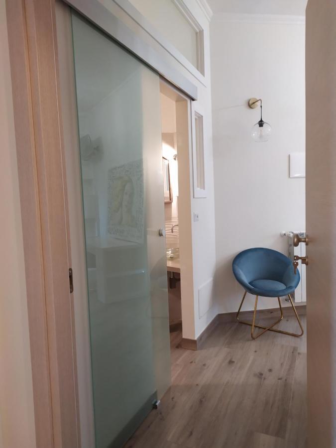 Deluxe Double Room Balcony,1314396358:JPEG