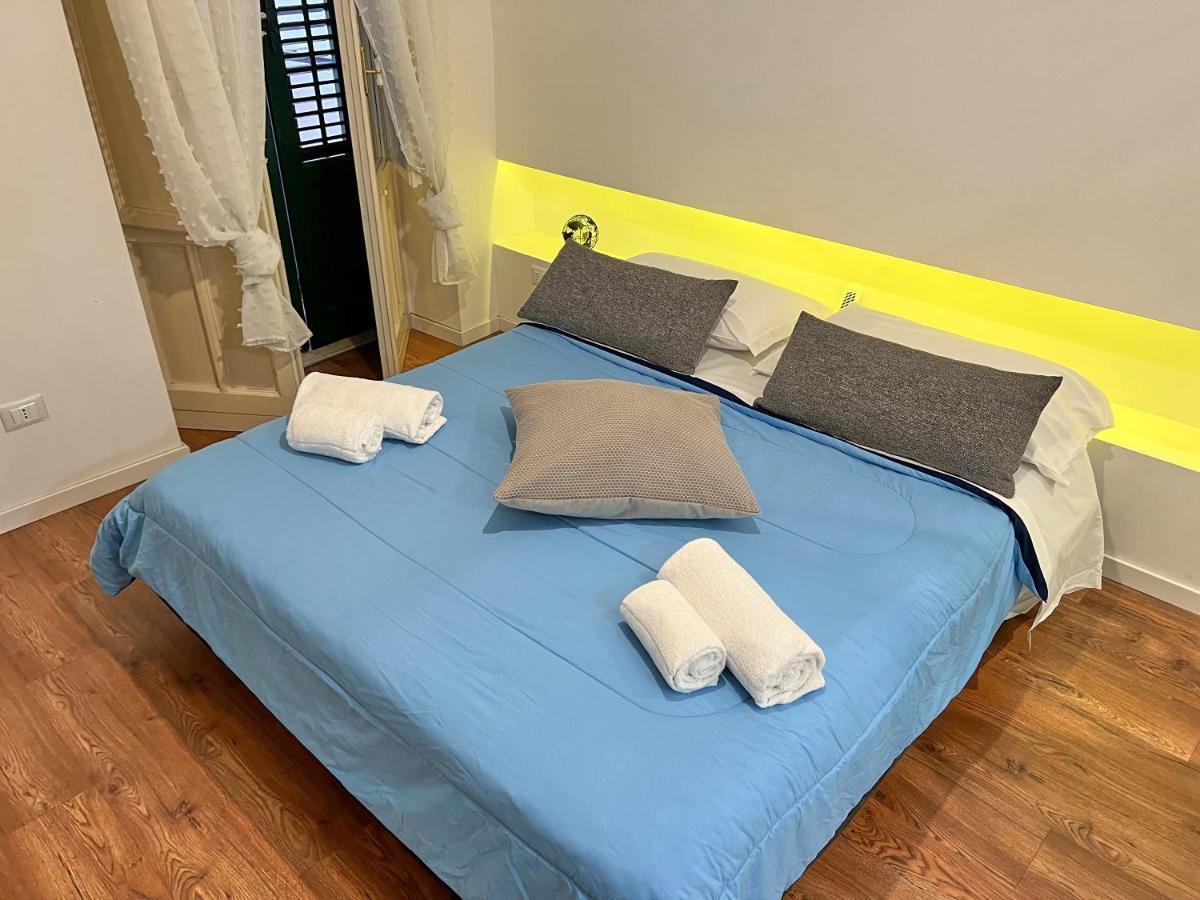Double Room,1364333882:JPEG