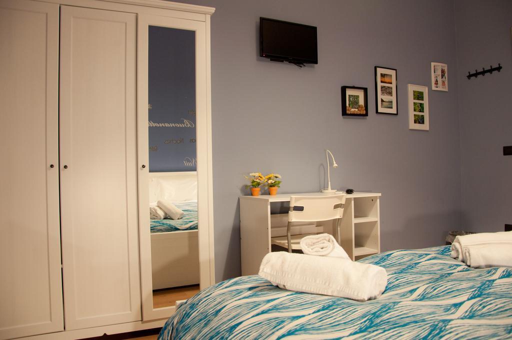 Vierpersoonskamer met Eigen Externe Badkamer
