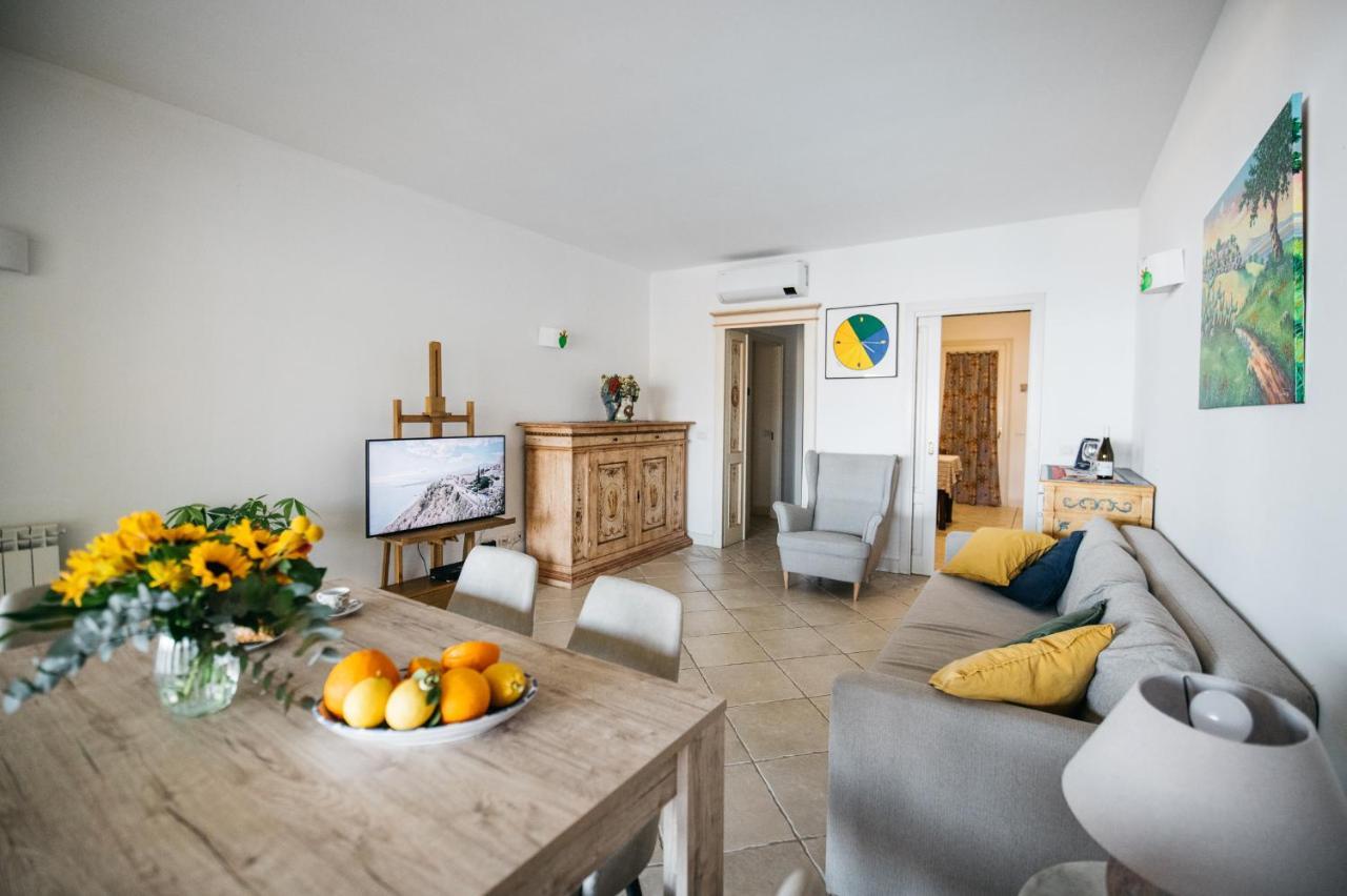 Three-Bedroom Apartment Terrace