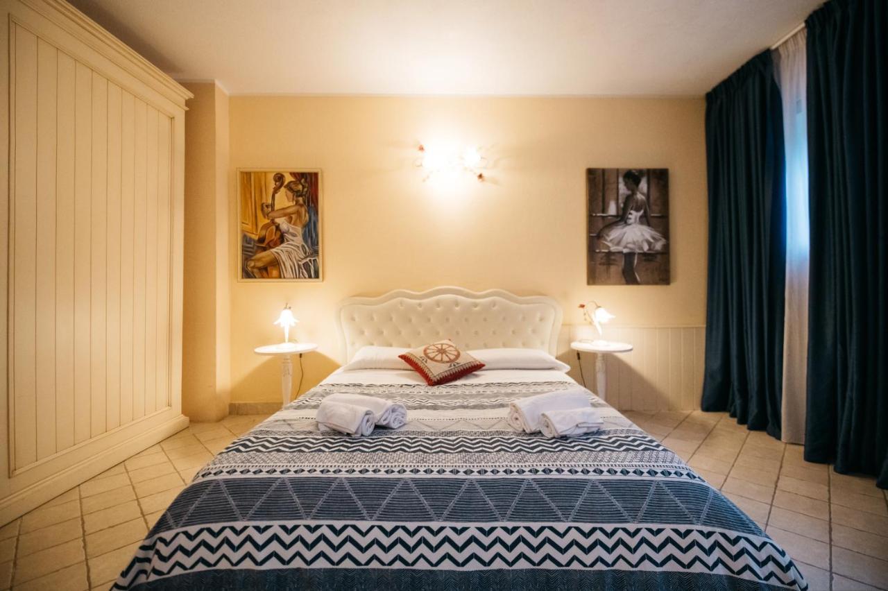Three-Bedroom Apartment Terrace