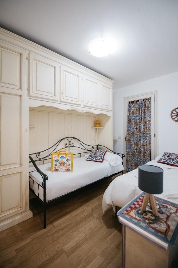 Three-Bedroom Apartment Terrace