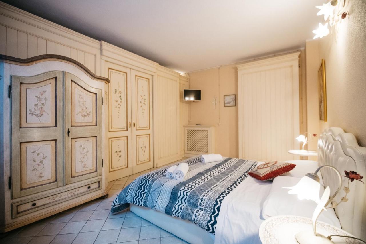 Three-Bedroom Apartment Terrace