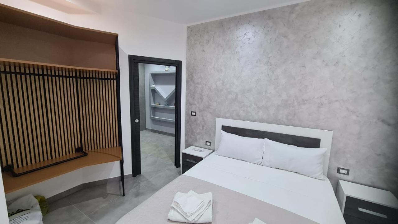 Doppelzimmer mit Balkon