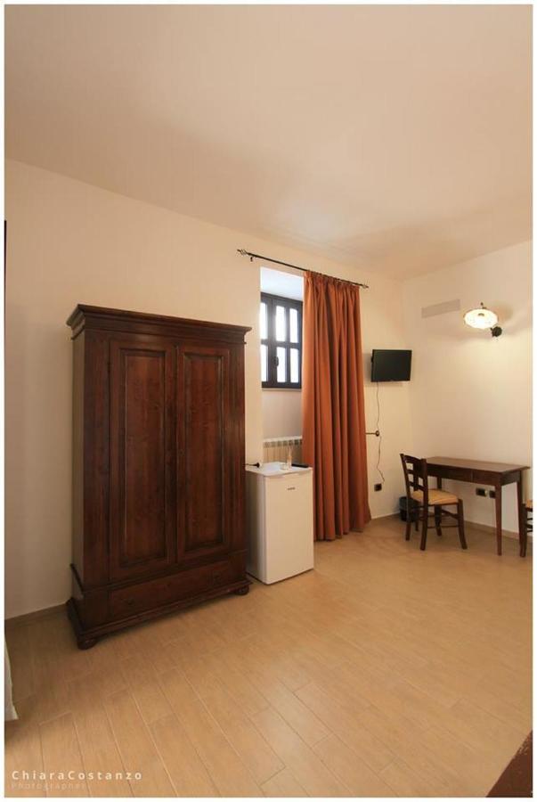 Comfort Triple Room Shower