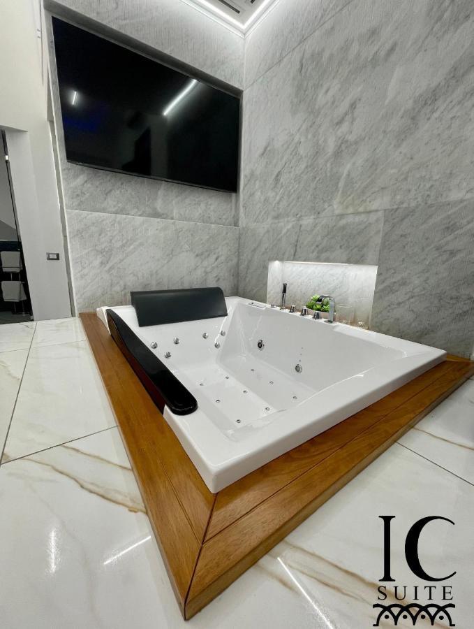 Deluxe Suite met Bubbelbad