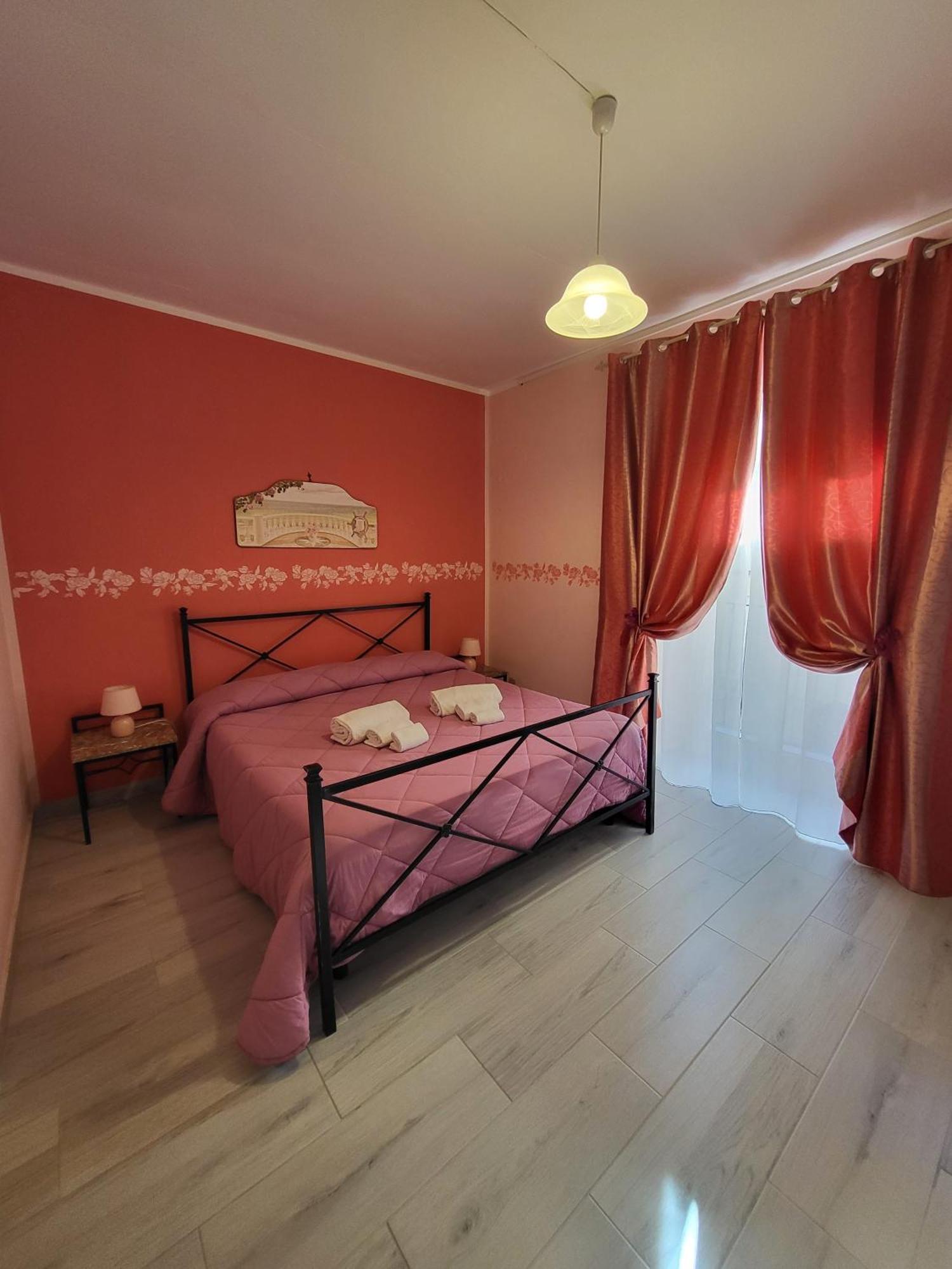 Apartment mit Balkon