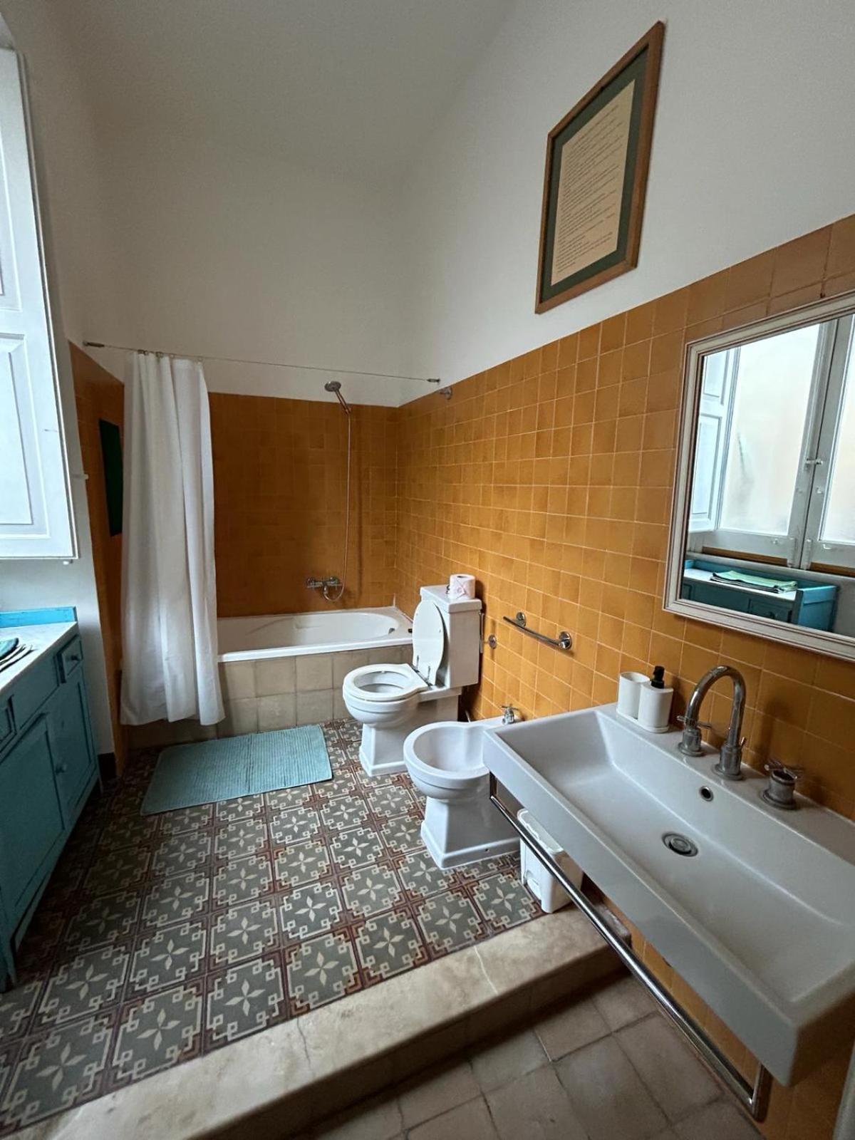 Comfort Triple Room
