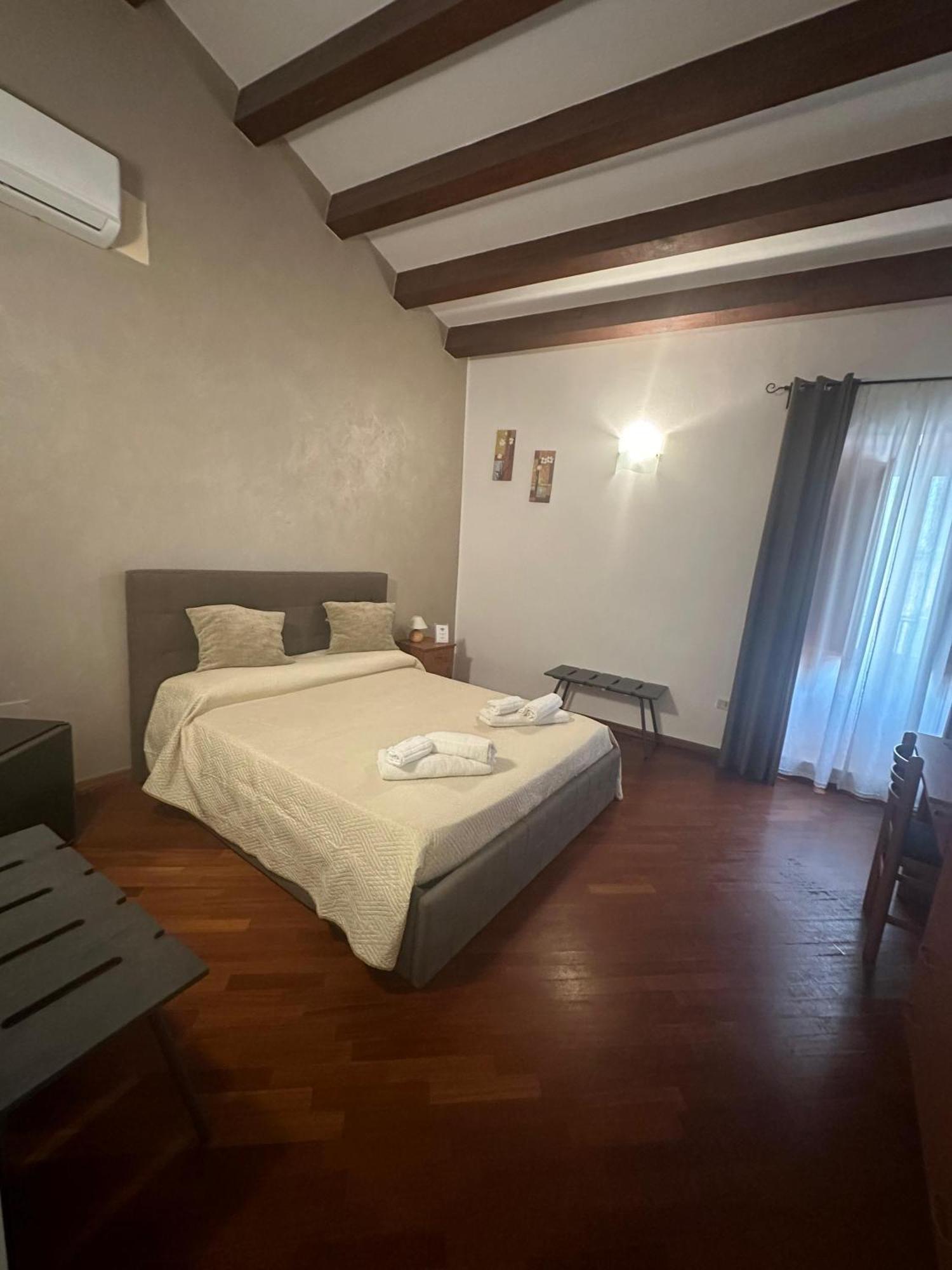 Double Room,1583675568:JPEG