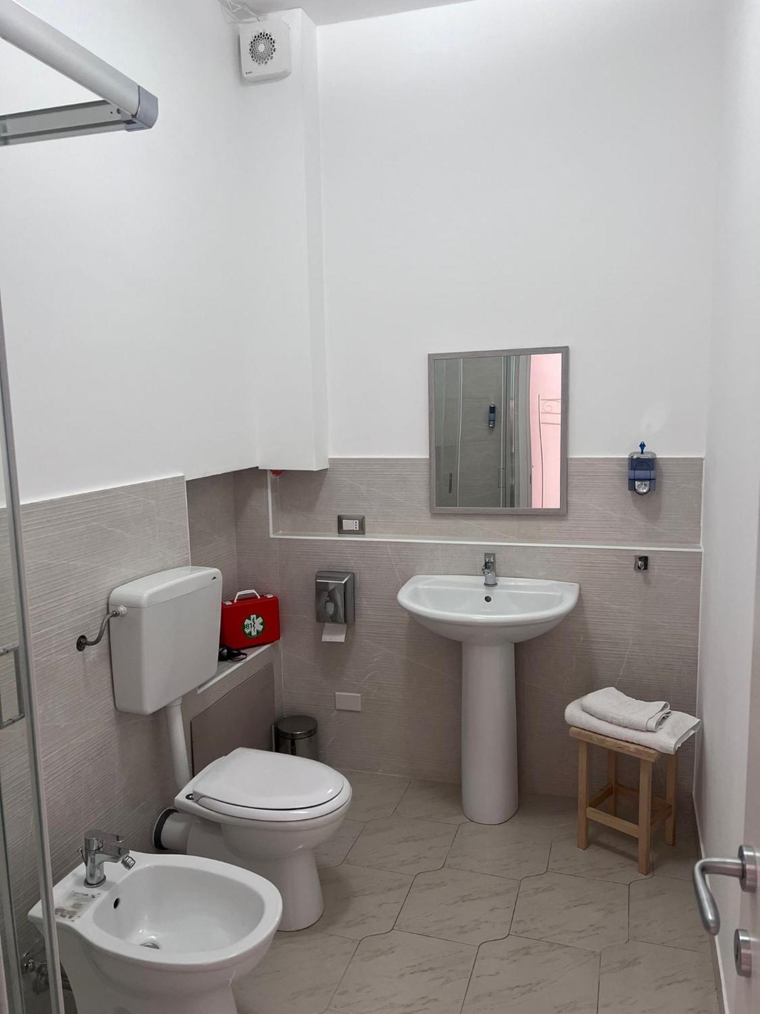 Ampia Camera Matrimoniale