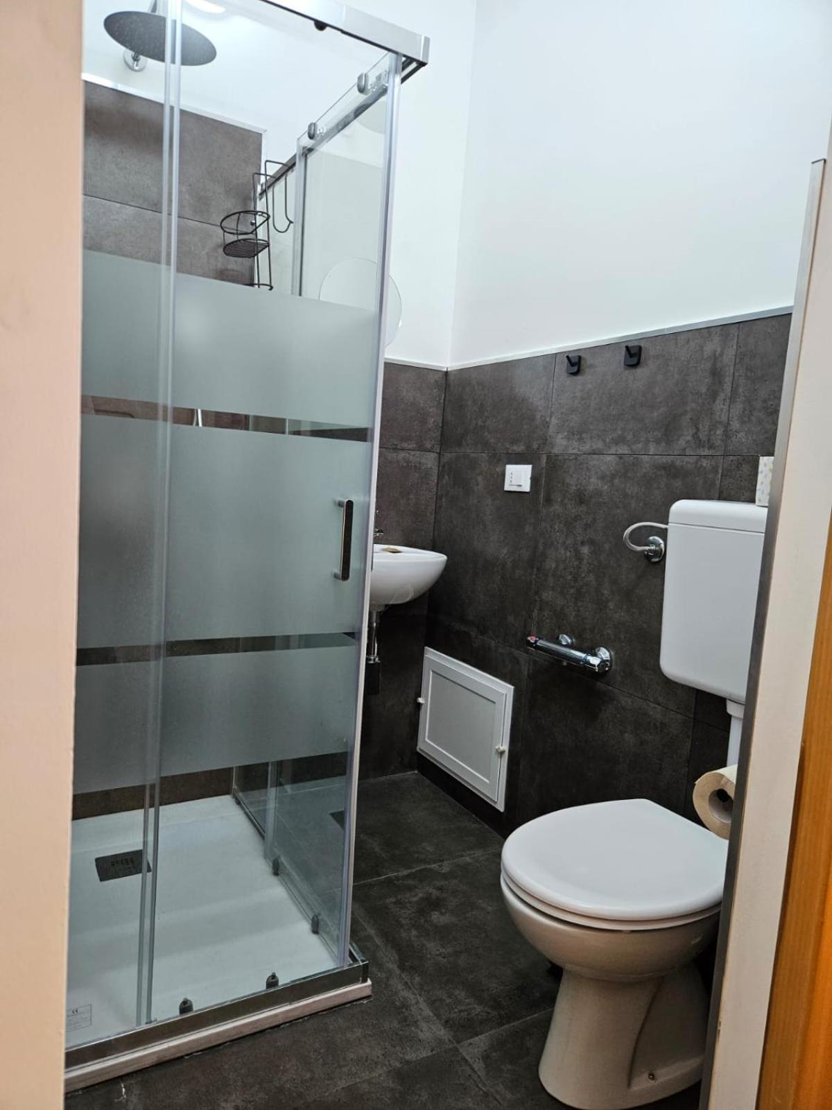 Chambre Double avec Baignoire Spa