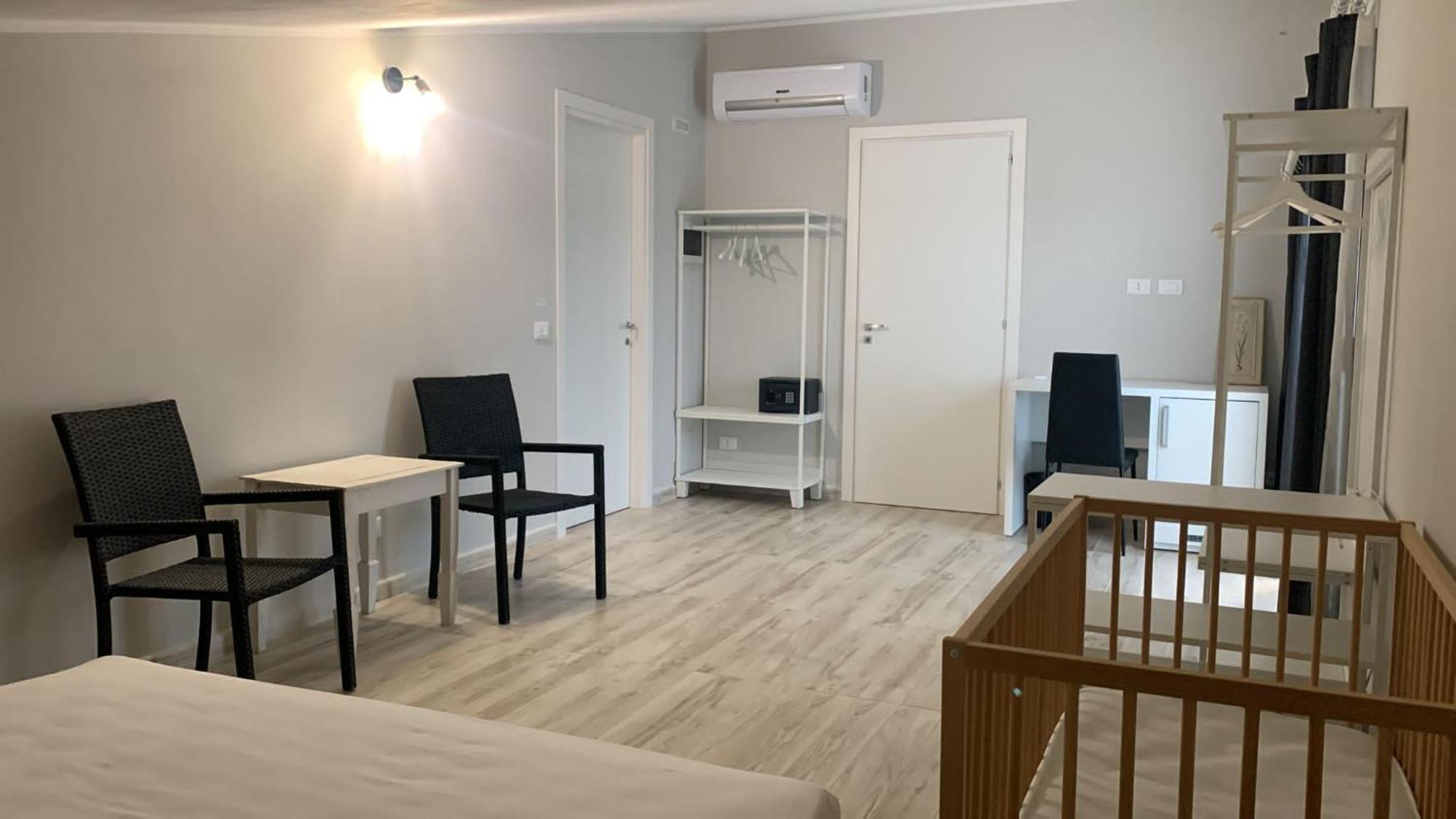 Deluxe Triple Room,1613705714:JPEG
