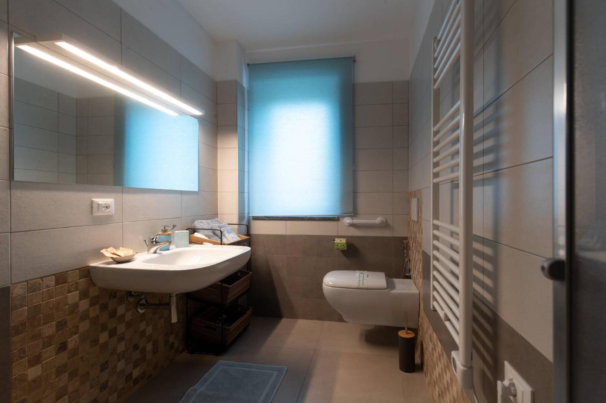 Camera Familiare con Bagno Privato