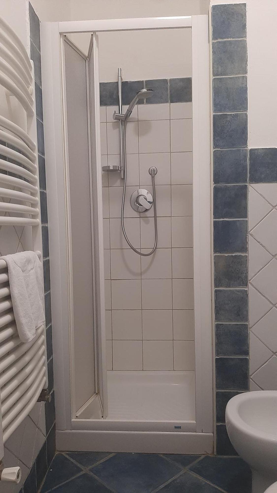 Habitación Individual con baño privado externo