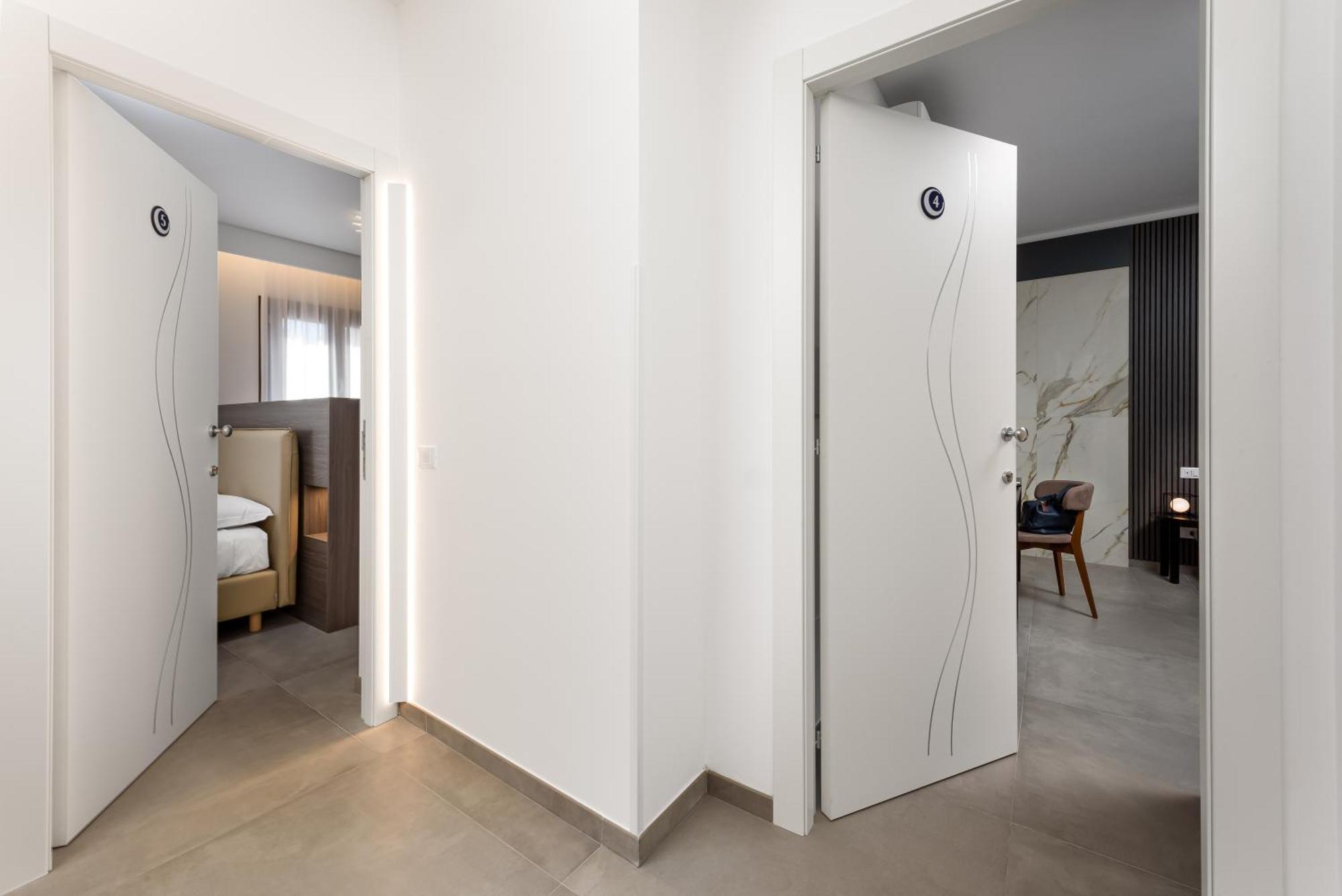 King Room with Balcony