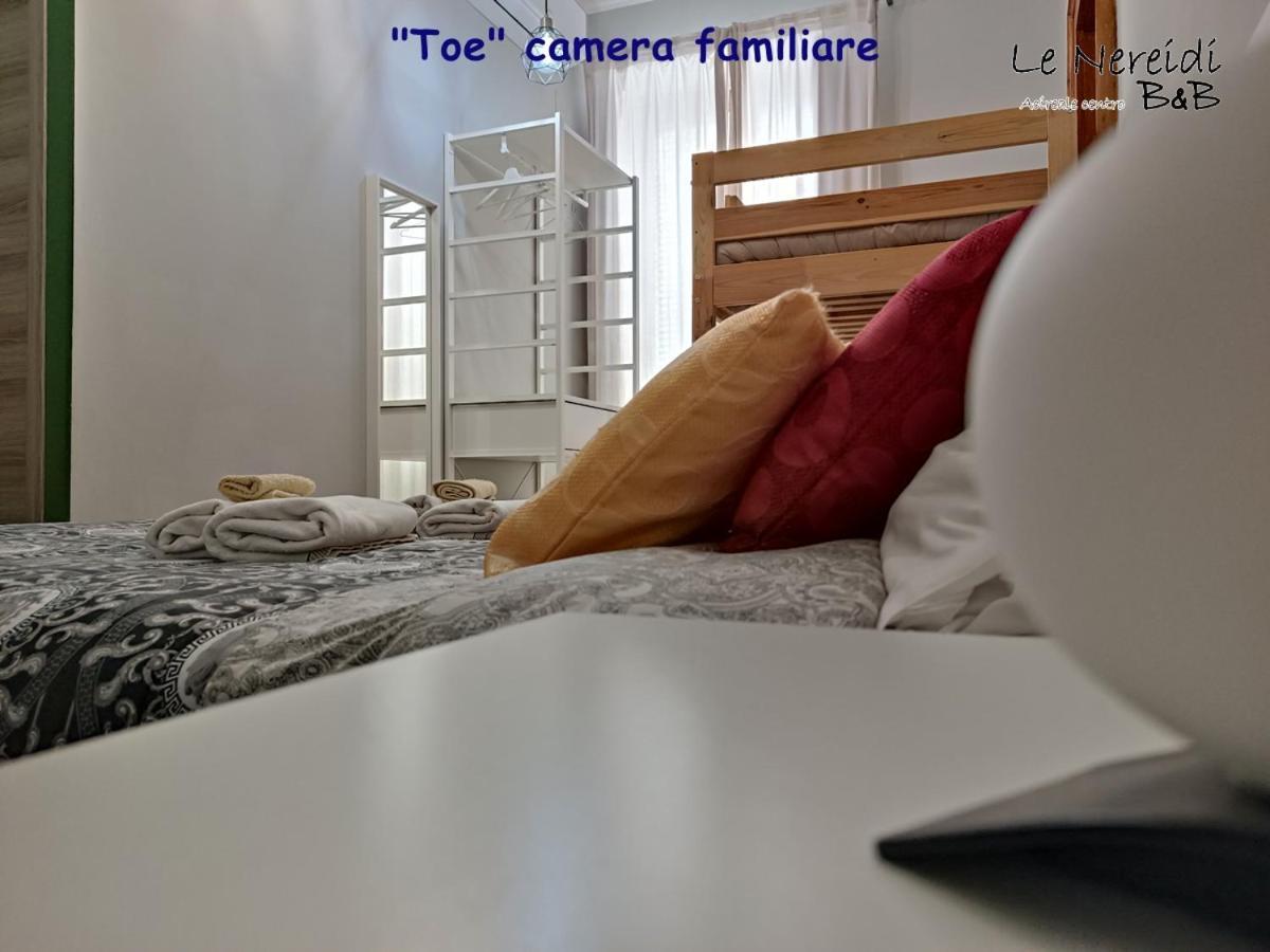 Camera Matrimoniale/Doppia con Letti Singoli con Bagno Privato