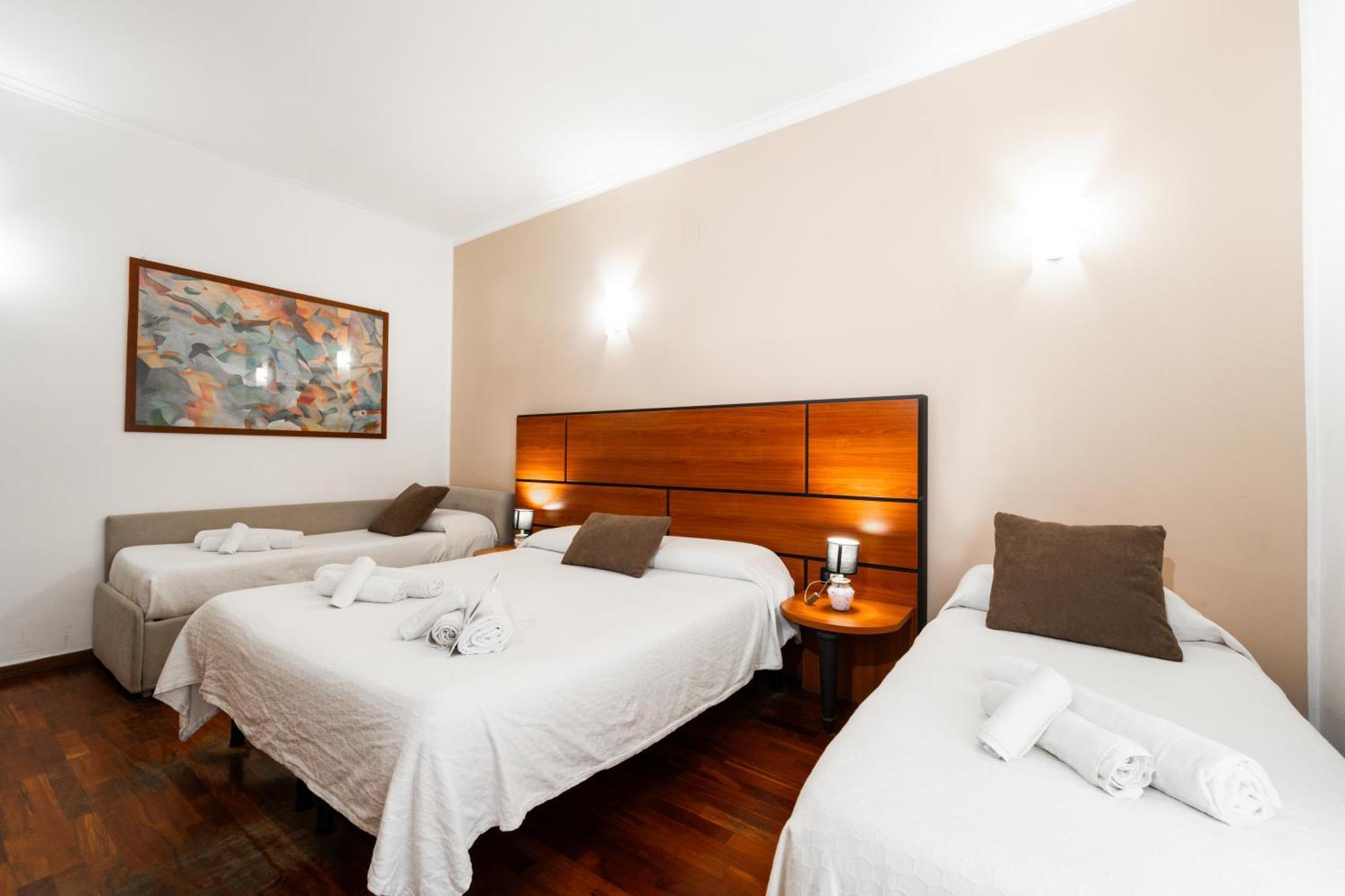 Driepersoonskamer met Eigen Badkamer