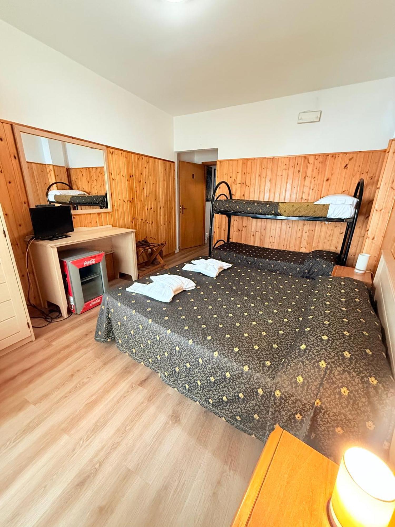 Economy Quadruple Room,1678626159:JPEG