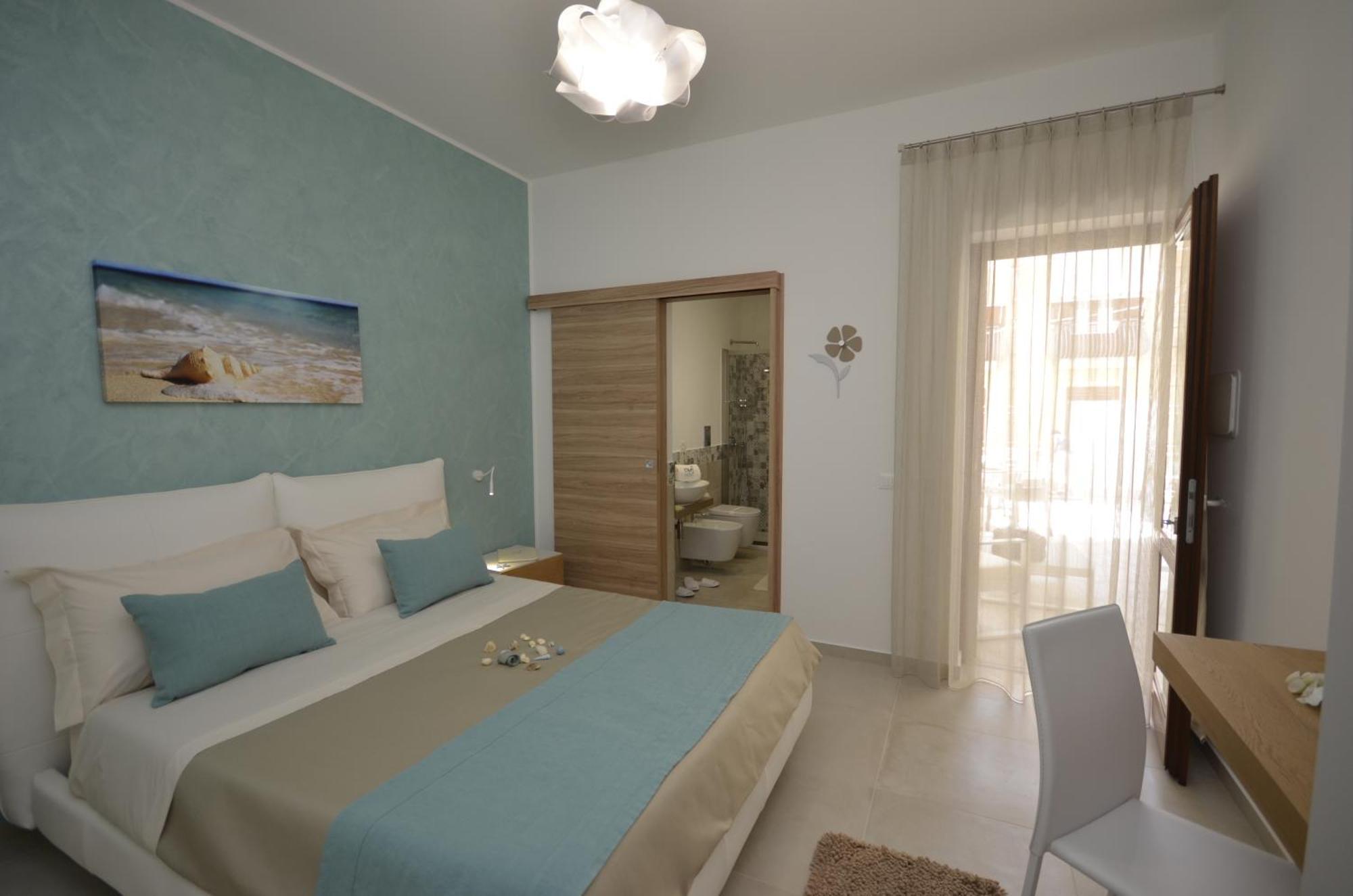 Double Room,1686489785:JPEG