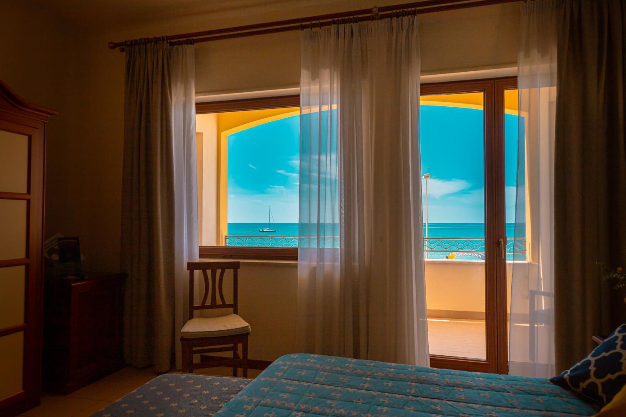 Superior Triple Room Sea View