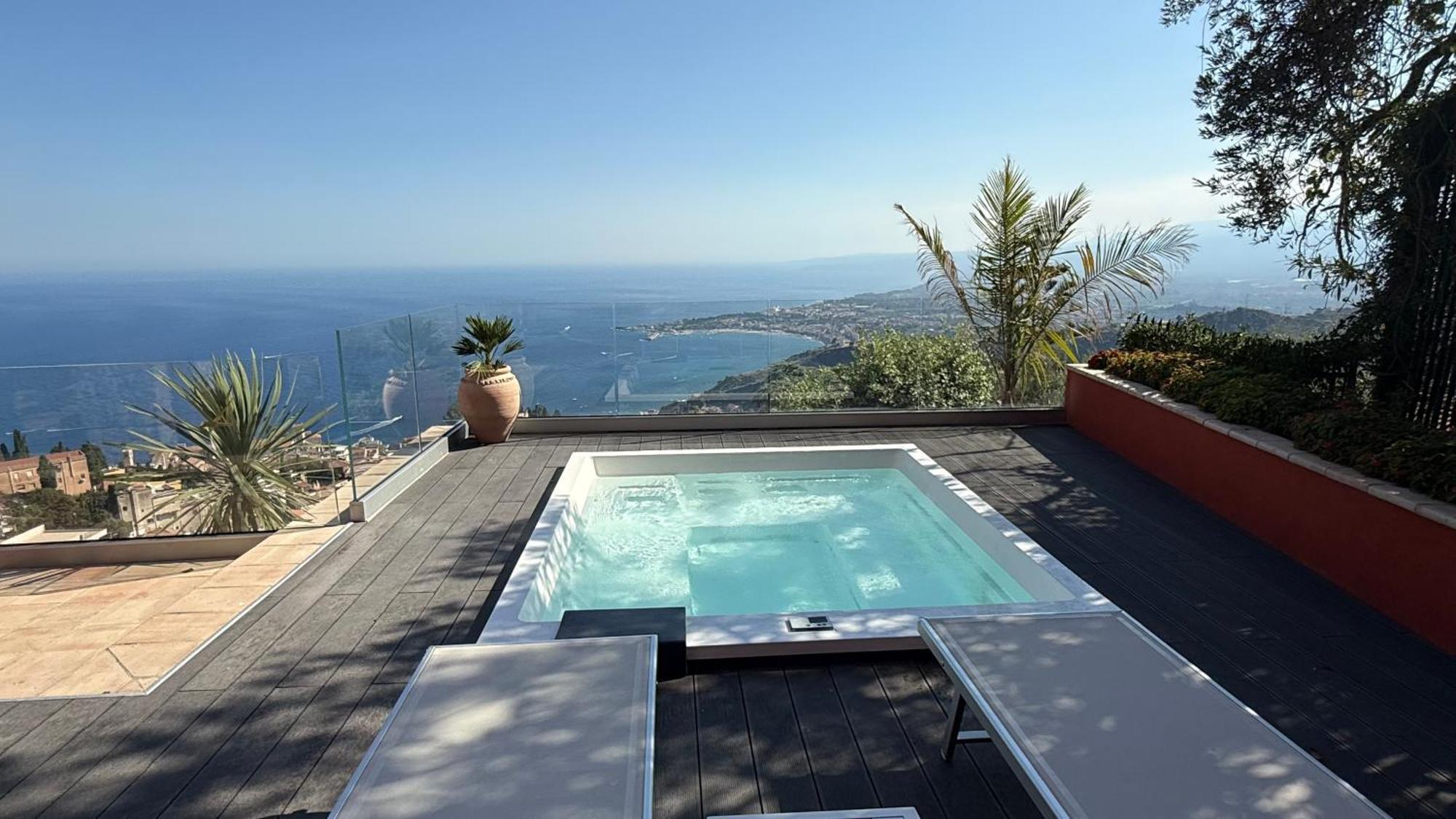 Suite avec Piscine Privée