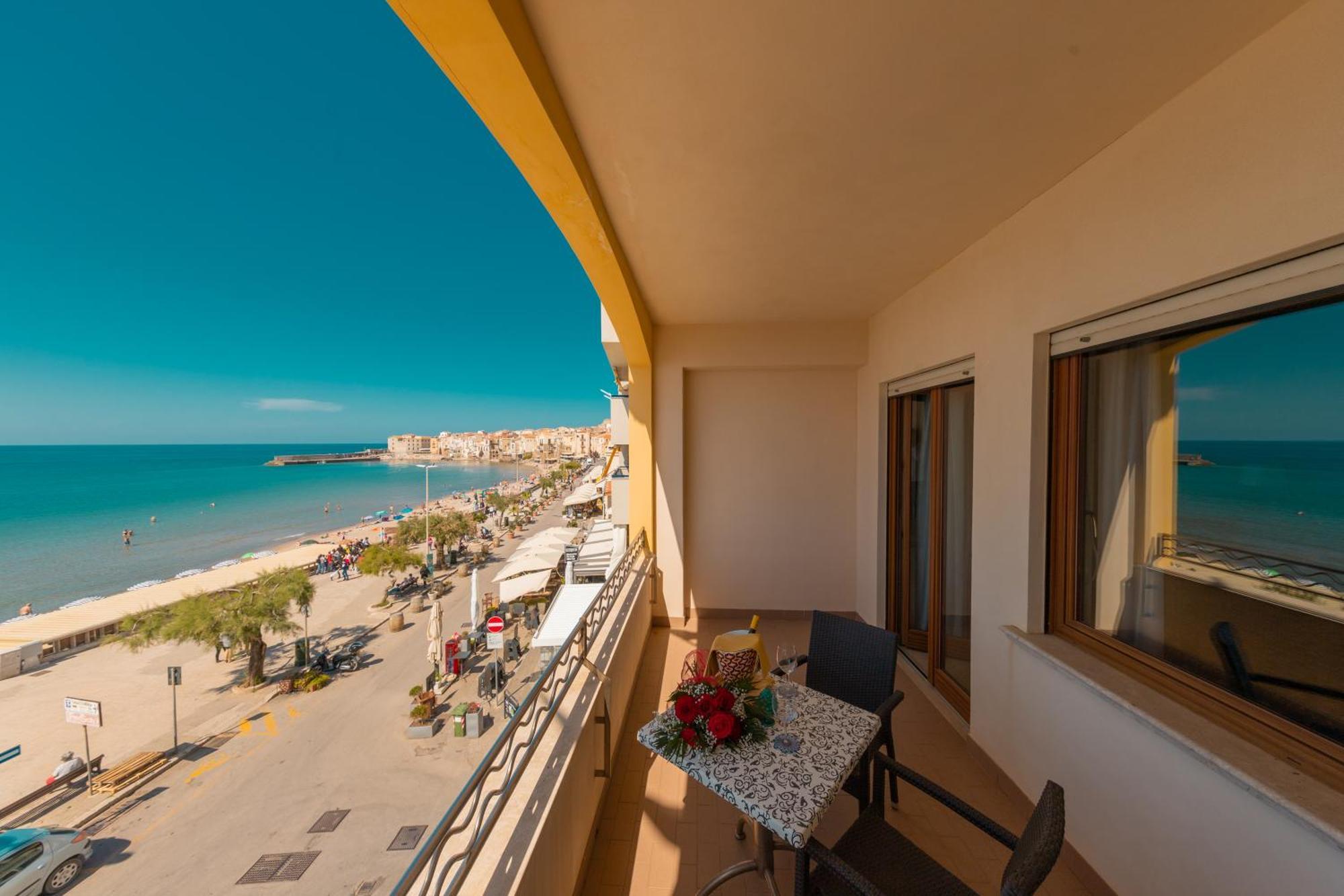 Superior Triple Room Sea View