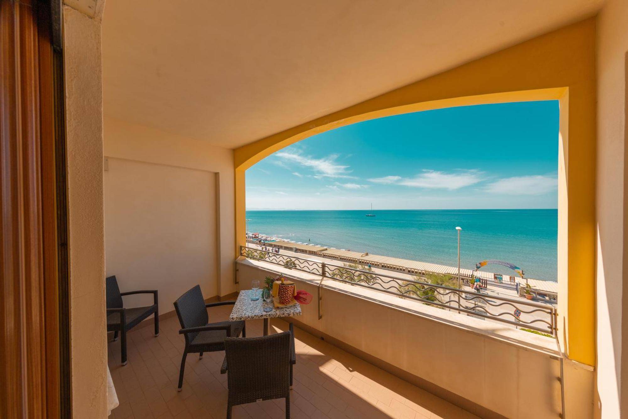 Superior Triple Room Sea View