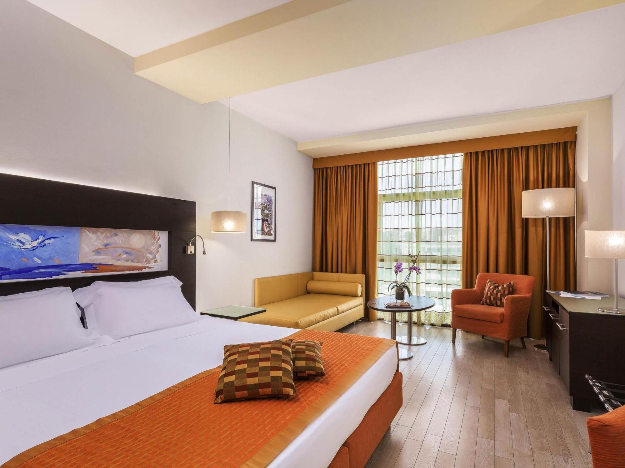 Executive Double Room,1729992569:JPEG