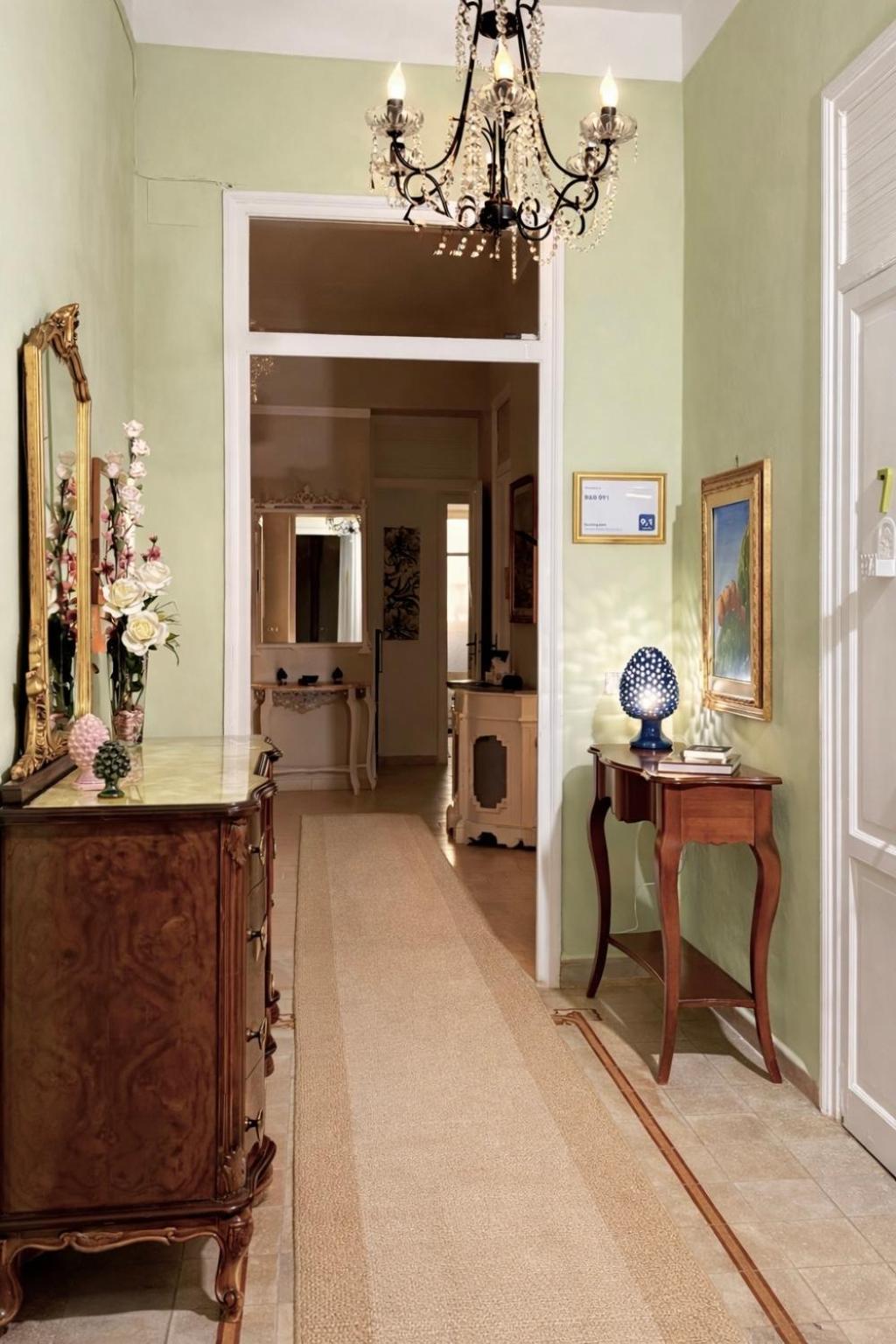 Twin Room with Private External Bathroom,1756596714:JPEG