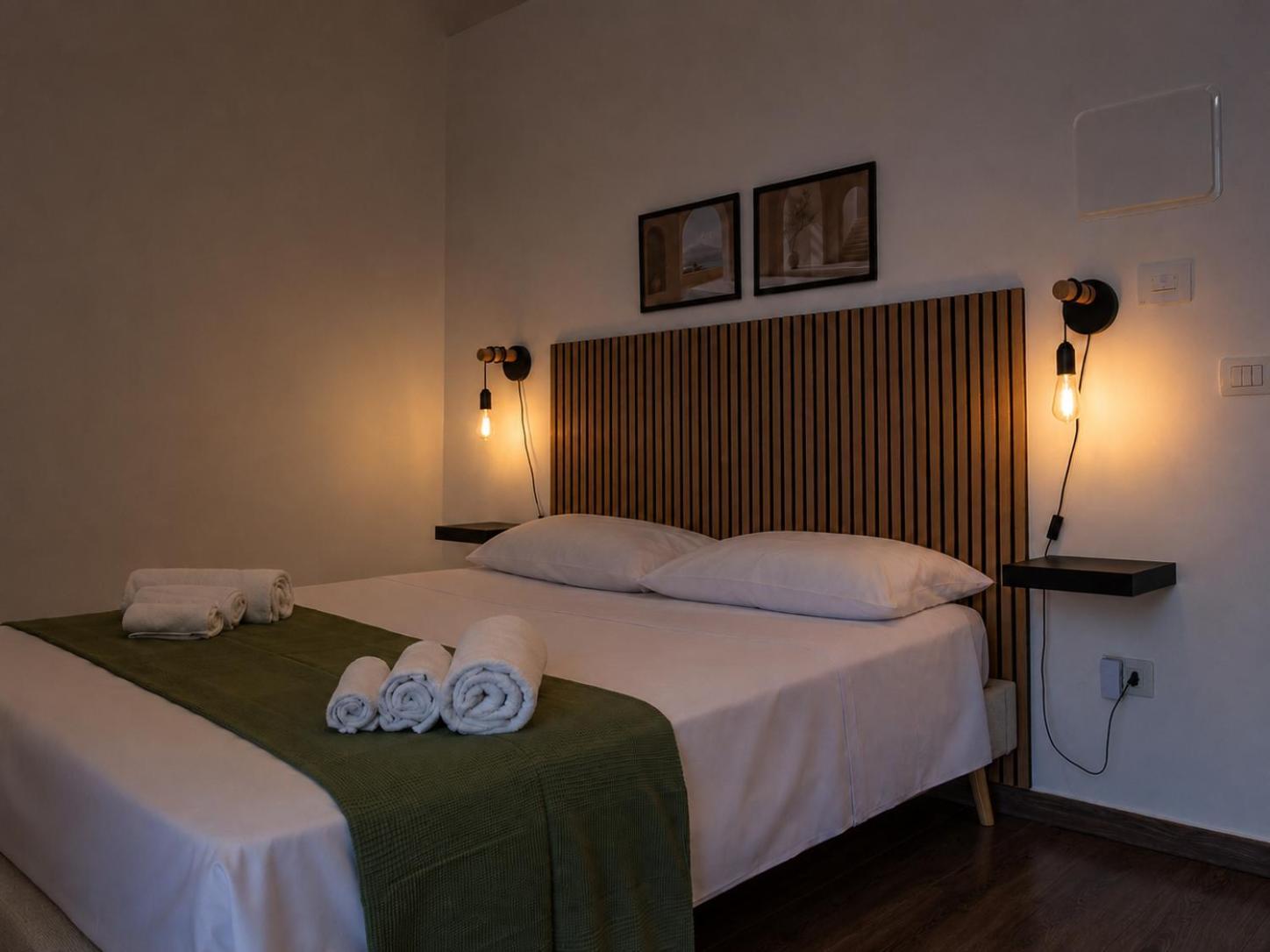 Double Room with Private Bathroom